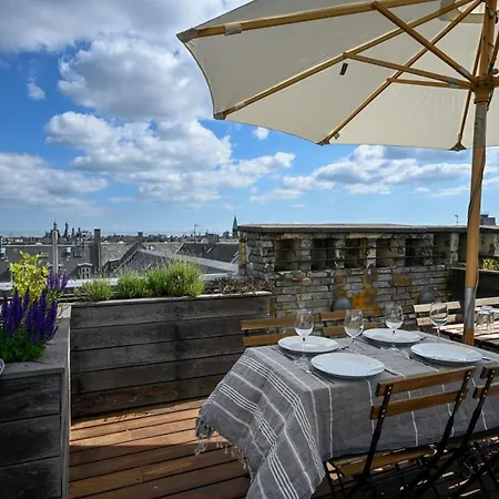 Spacious 3-bedroom With A Rooftop Terrace In The Center Of Kopenhagen